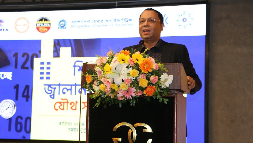 শুধু শিল্প নয়, উদ্যোক্তাদেরও মেরে ফেলা হচ্ছে